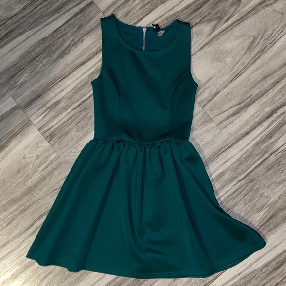 h&m divided green dress Jacquard Green Dress main image 0
